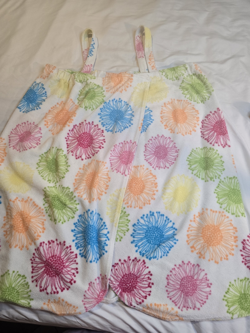 Women's Multicolor Floral Print Bath Wrap - White